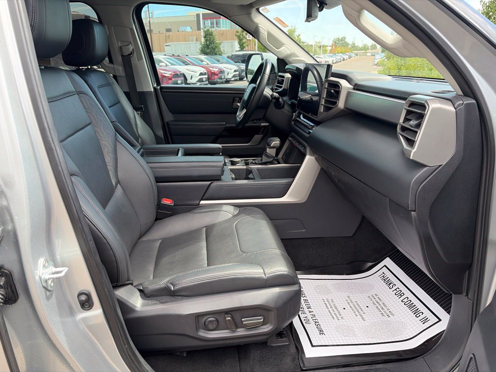 Used 2022 Toyota Tundra Limited AWD/4WD image 12