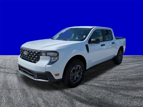 New 2026 Ford Maverick XLT image 8