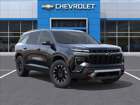 New 2026 Chevrolet Traverse Z71 w/ LPO, Floor Liner Package AWD/4WD image 7