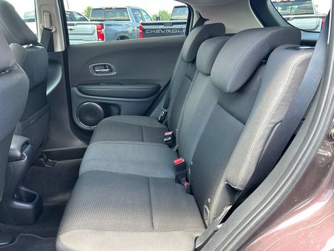 Used 2022 Honda HR-V EX image 38