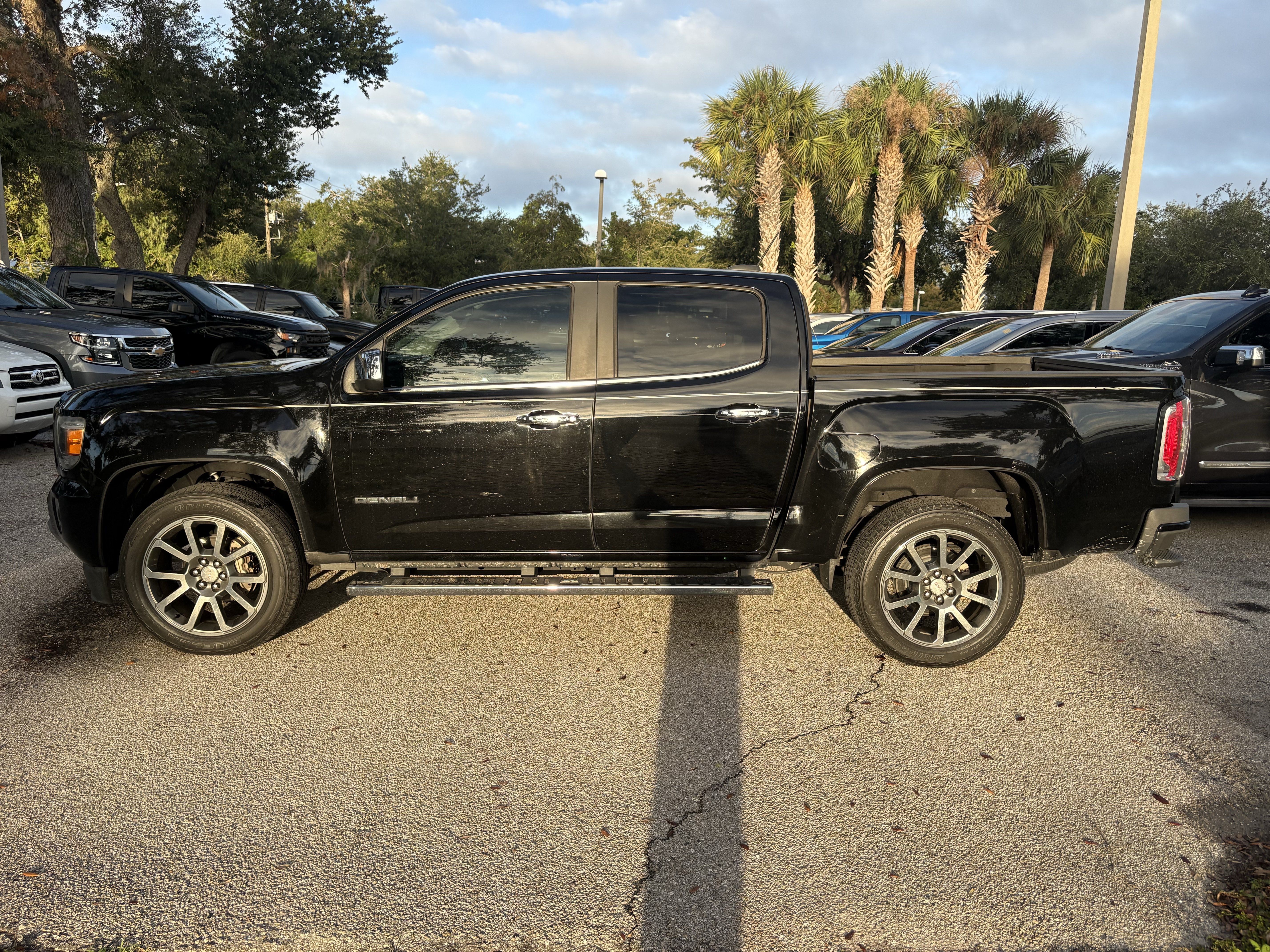 Used 2019 GMC Canyon Denali AWD/4WD image 5