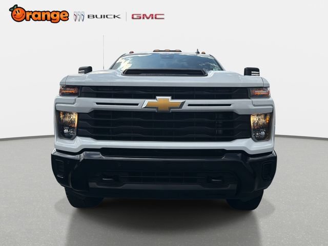 Used 2025 Chevrolet Silverado 2500 Custom w/ Custom Value Package AWD/4WD image 8
