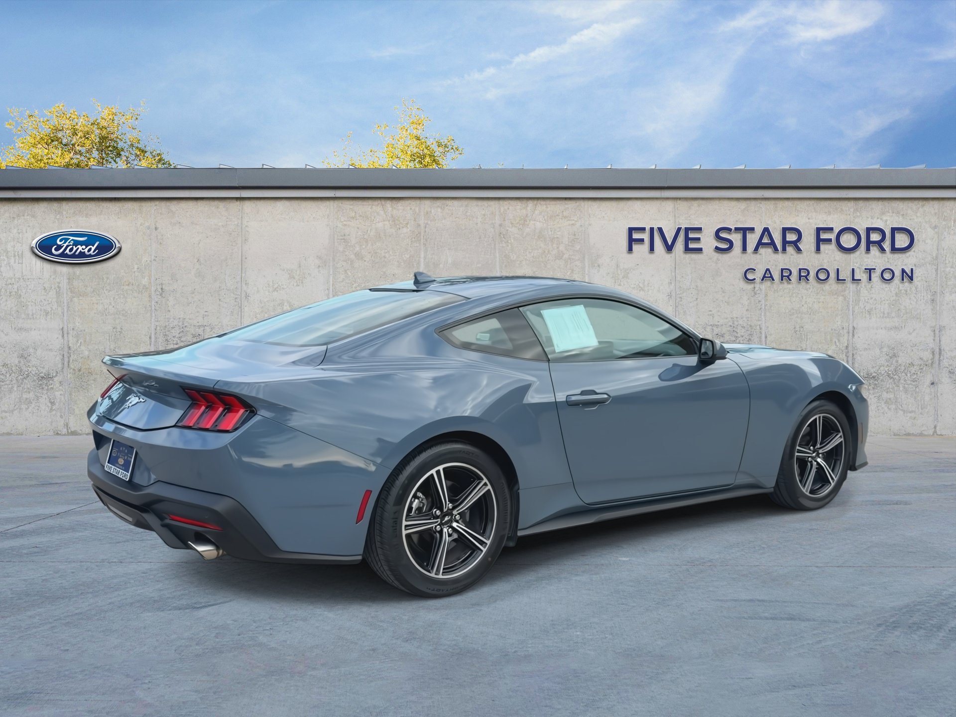 Used 2024 Ford Mustang Coupe RWD image 8
