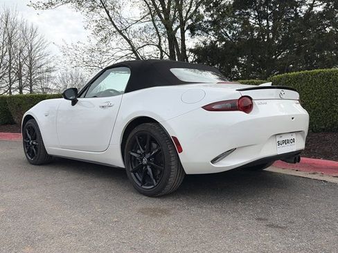 Used 2022 MAZDA MX-5 Miata Club image 7