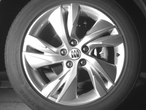 Used 2025 Buick Encore GX Preferred AWD/4WD image 13