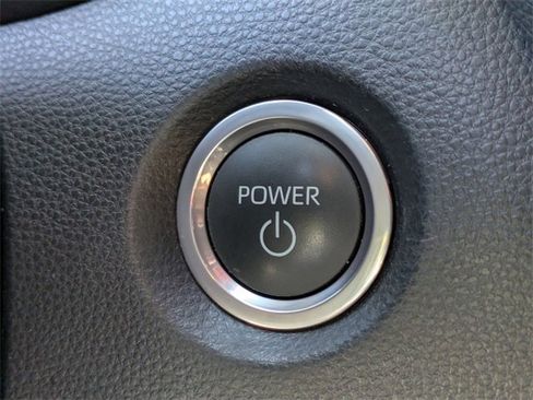 Used 2023 Toyota Corolla SE image 20