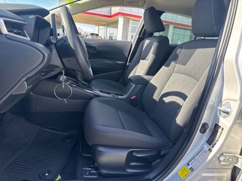 Used 2024 Toyota Corolla LE image 20
