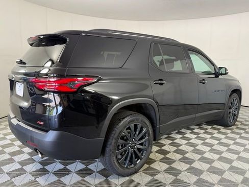 Used 2023 Chevrolet Traverse RS w/ LPO, Floor Liner Package image 8