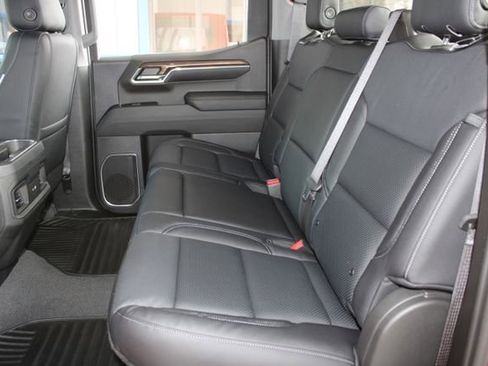 Used 2023 Chevrolet Silverado 1500 RST image 21