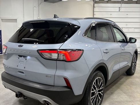 Certified 2022 Ford Escape Titanium w/ Class II Trailer Tow Package FWD image 30