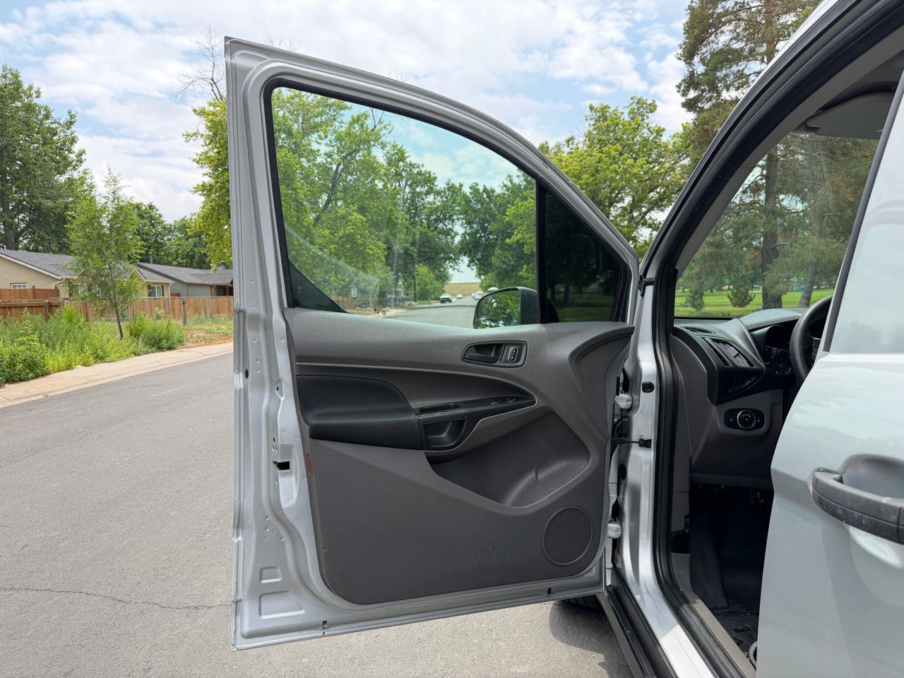 Used 2022 Ford Transit Connect XL FWD image 10