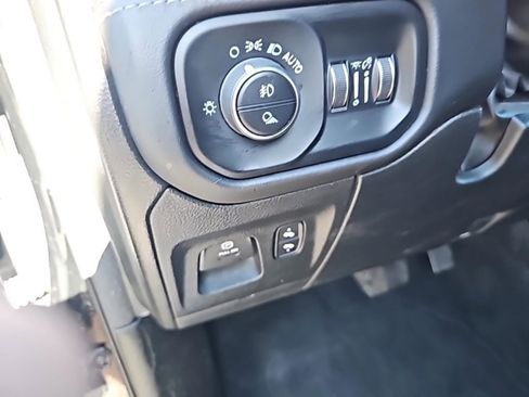 Used 2023 RAM 1500 Limited w/ Night Edition image 10