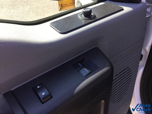 Used 2015 Ford F250 XL w/ Power Equipment Group image 25