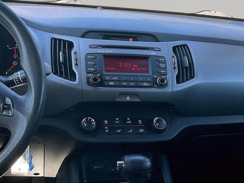 Used 2015 Kia Sportage LX image 11