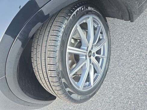 Certified 2023 Audi Q5 e Prestige image 31