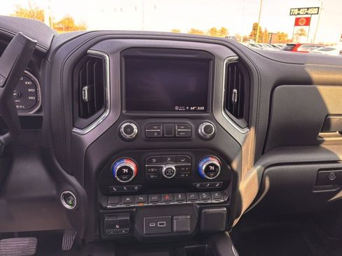 Used 2022 GMC Sierra 1500 Denali w/ Denali Reserve Package image 30