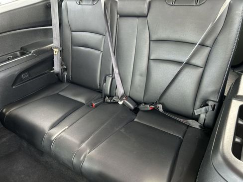 Used 2017 Honda Pilot Elite image 36