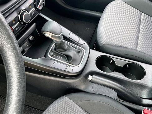 Used 2025 Kia Soul LX w/ LX Technology Package image 14