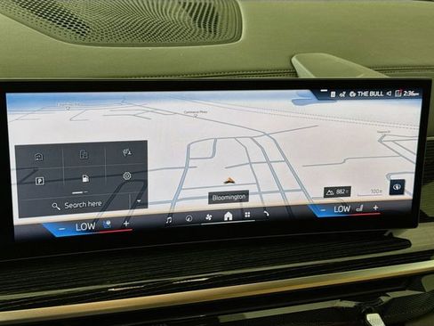 New 2027 BMW X7 xDrive40i w/ M Sport Package AWD/4WD image 13