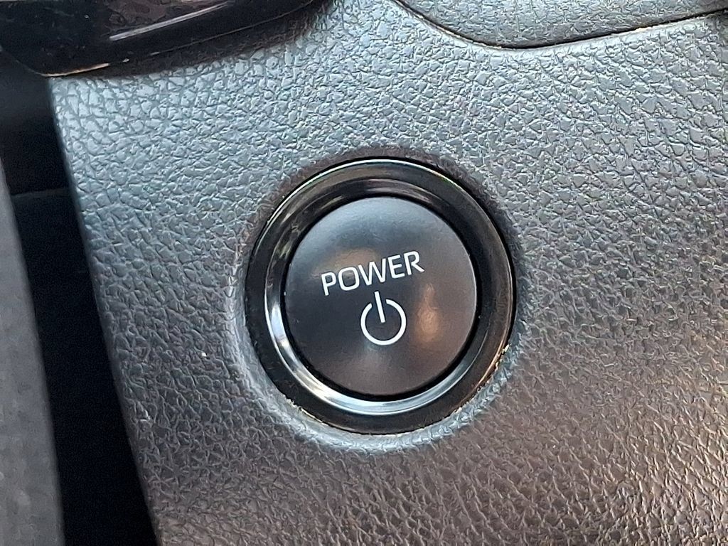 Used 2025 Toyota Camry LE FWD image 22
