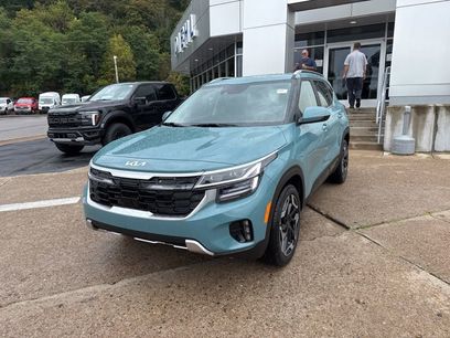 New 2026 Kia Seltos SX w/ SX Sunroof Package