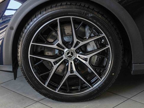 New 2026 Mercedes-Benz E 450 4MATIC All-Terrain Wagon image 9