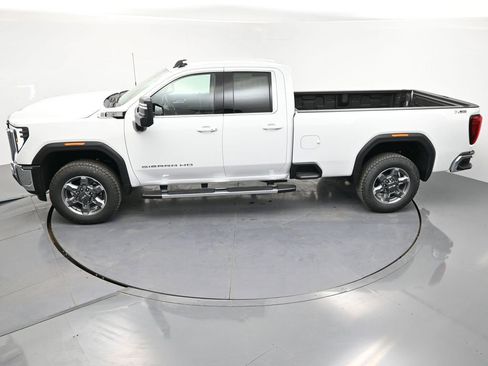 New 2026 GMC Sierra 3500 SLE image 32