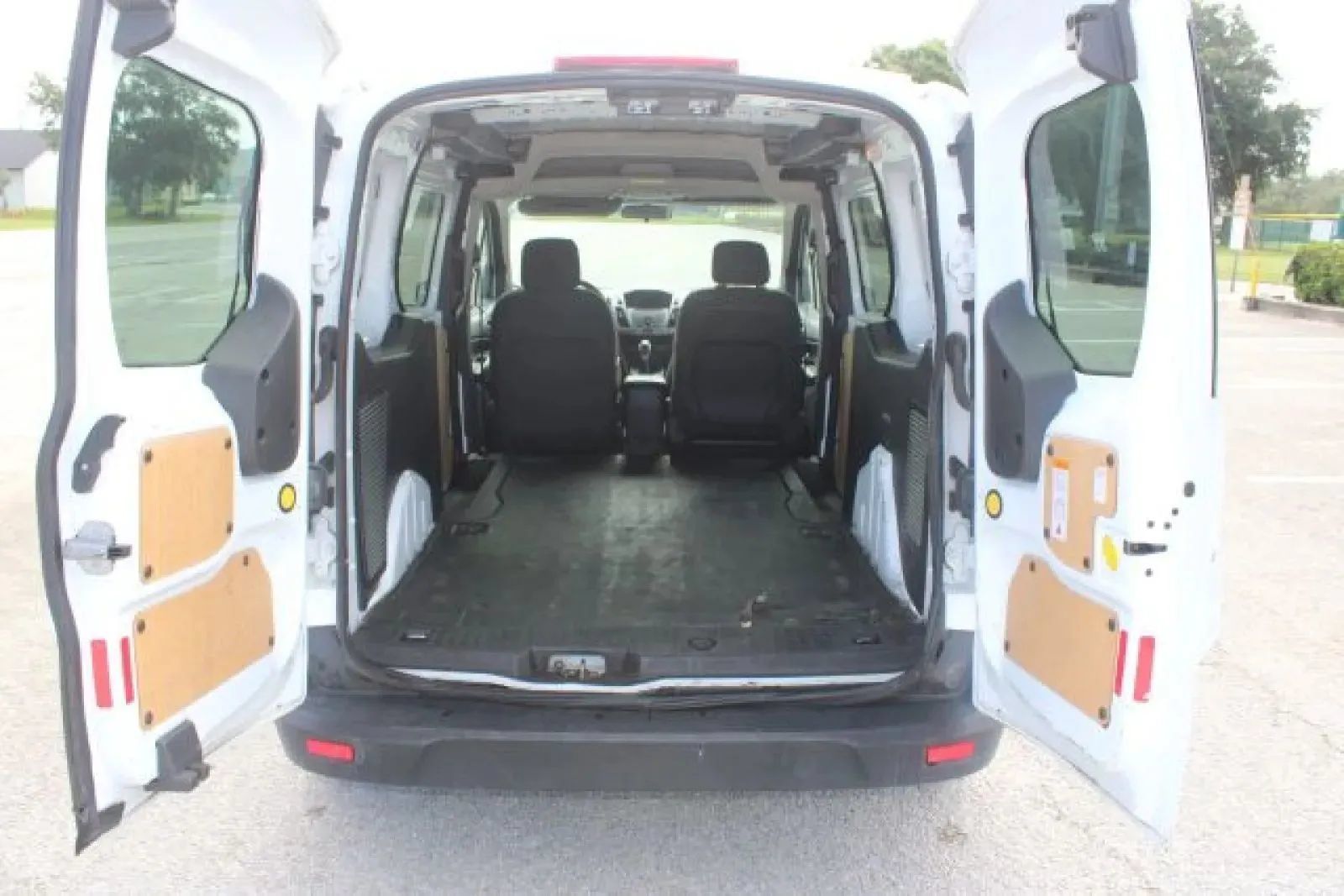 Used 2014 Ford Transit Connect XLT FWD image 25