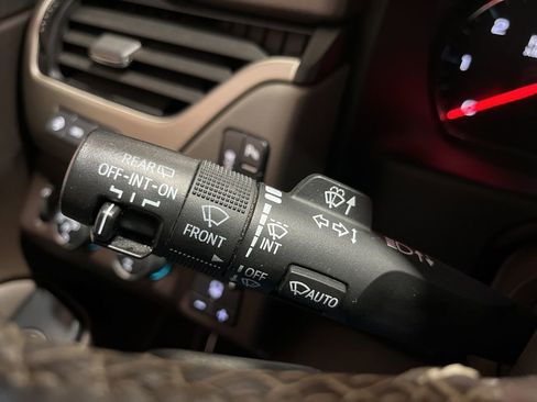Used 2019 GMC Yukon XL Denali AWD/4WD image 29