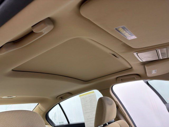 Used 2011 Honda Accord EX image 18
