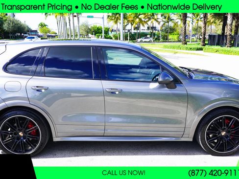Used 2014 Porsche Cayenne GTS image 6
