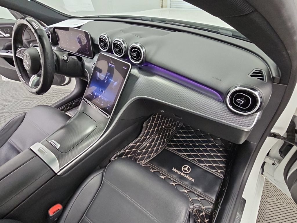 Used 2024 Mercedes-Benz C 300 Sedan image 40