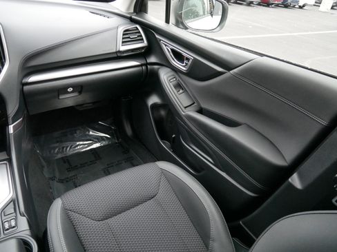 Certified 2023 Subaru Forester Premium image 11