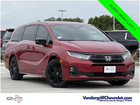 Used 2025 Honda Odyssey Sport-L image 2