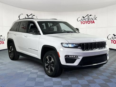 Used 2024 Jeep Grand Cherokee Limited 4xe AWD/4WD image 3