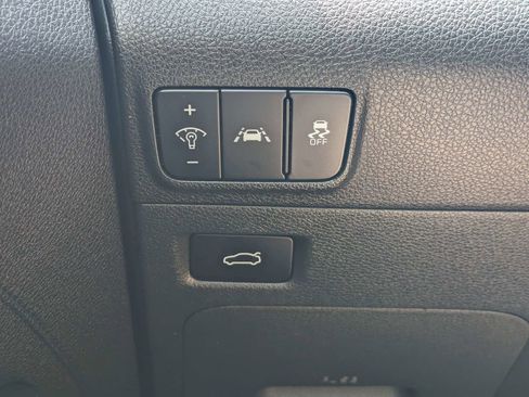 Used 2021 Kia K5 LXS FWD image 23