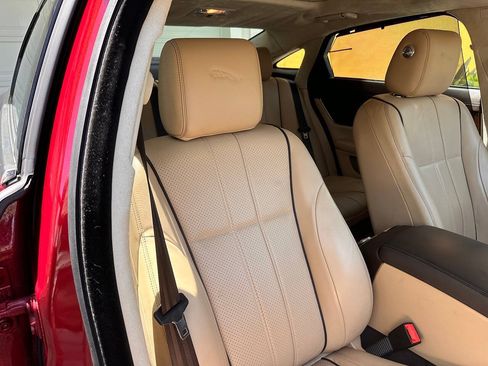 Used 2014 Jaguar XJ L Portfolio RWD image 60
