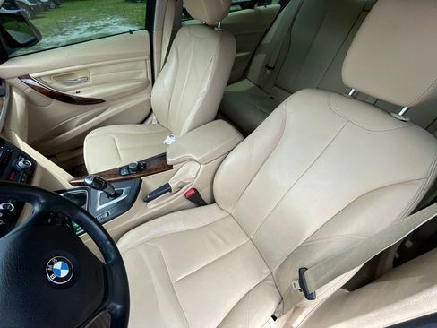 Used 2013 BMW 328i xDrive Sedan AWD/4WD image 10