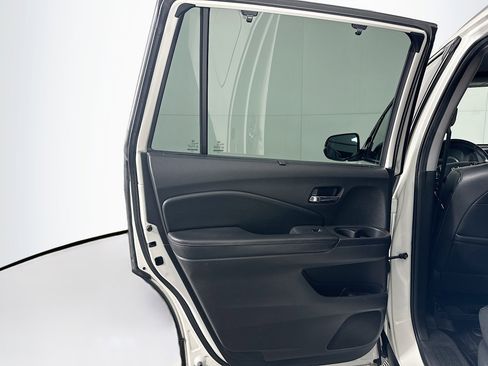 Used 2018 Honda Pilot Elite image 26