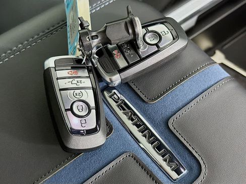 New 2026 Ford F250 Platinum w/ Tremor Off-Road Package image 22