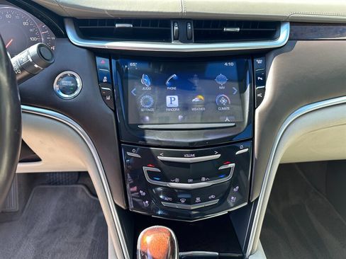 Used 2014 Cadillac XTS Platinum FWD image 20