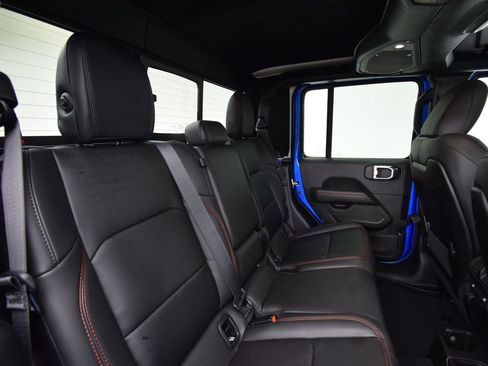 New 2026 Jeep Gladiator Rubicon AWD/4WD image 22