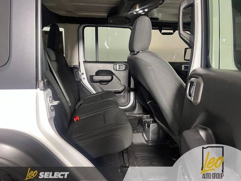Used 2021 Jeep Wrangler Unlimited Sport AWD/4WD image 19