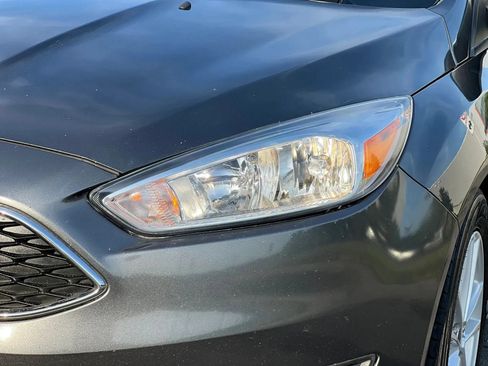 Used 2018 Ford Focus SE FWD image 10