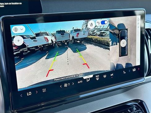 New 2026 Ford Expedition Active RWD image 9