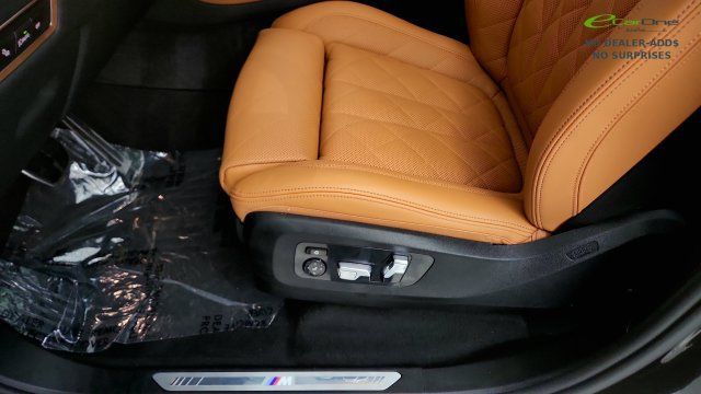 Used 2026 BMW X7 xDrive40i AWD/4WD image 52
