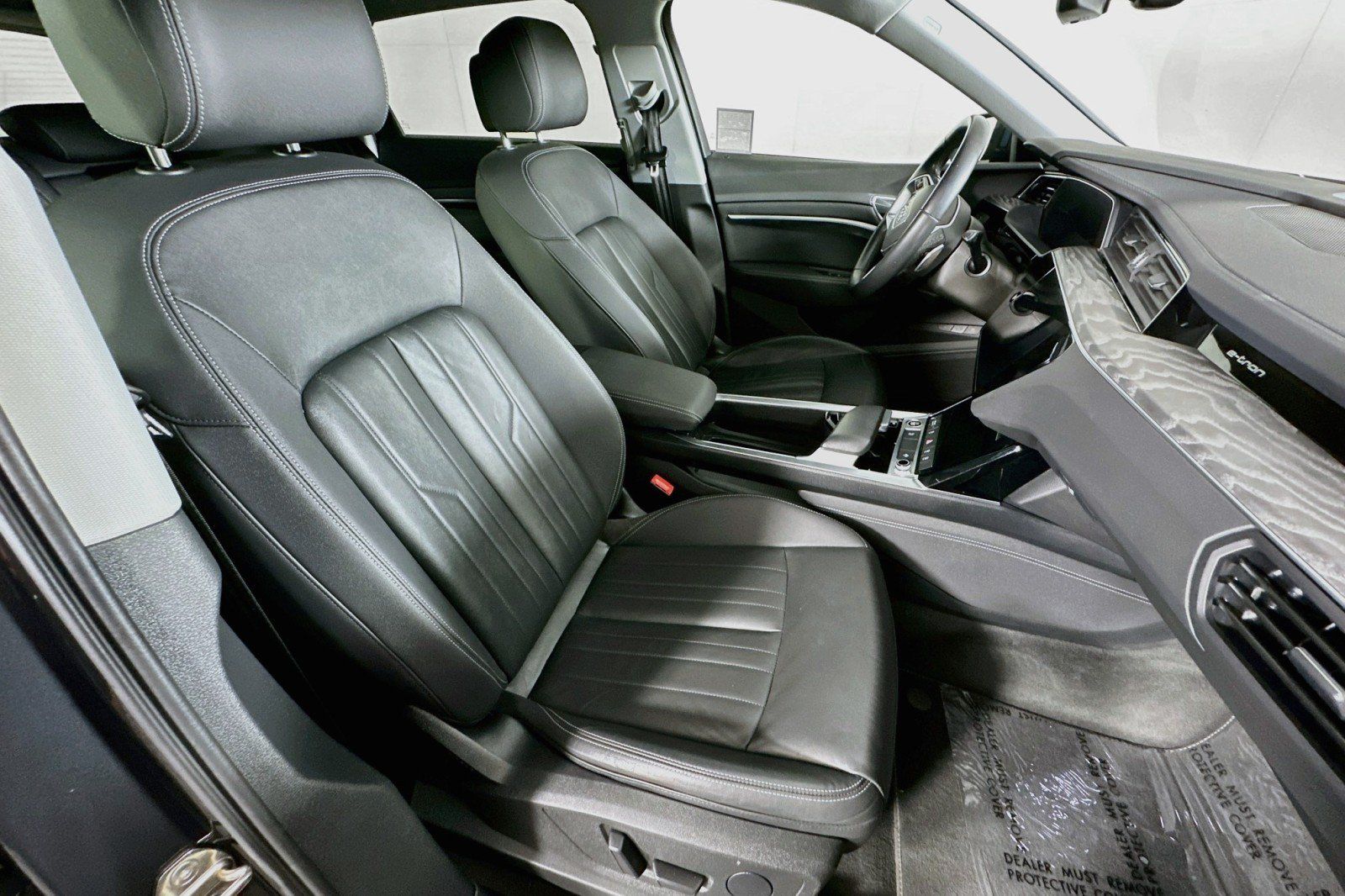 Used 2021 Audi e-tron Premium w/ Black Optic Package AWD/4WD image 8