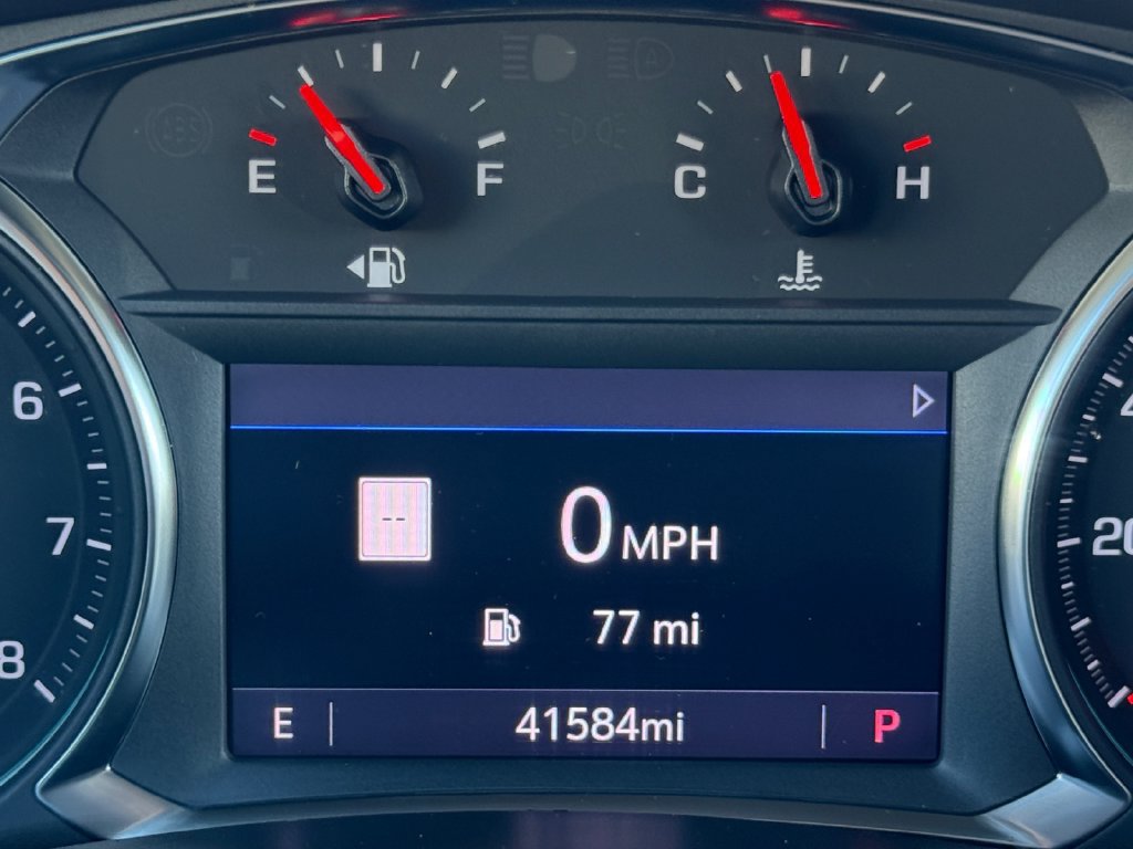 Used 2023 Chevrolet Equinox Premier FWD image 13