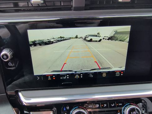 Used 2025 GMC Sierra 1500 Denali Ultimate AWD/4WD image 27