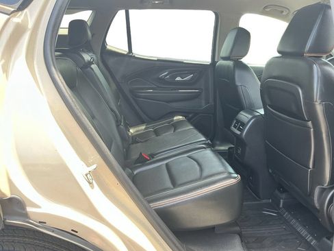 Used 2022 GMC Terrain AT4 w/ Infotainment Package II AWD/4WD image 23